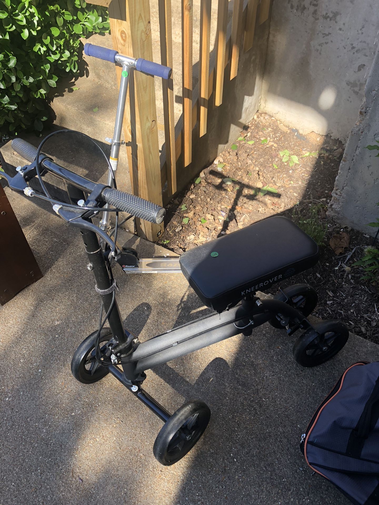 Knee Rover Scooter