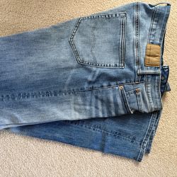 Men’s American Eagle jeans