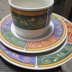 12 Person Set Of Dishes-like New!