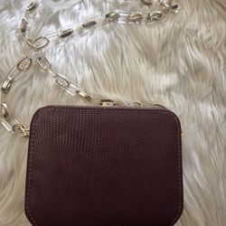 Urban Expression Crossbody Purse 