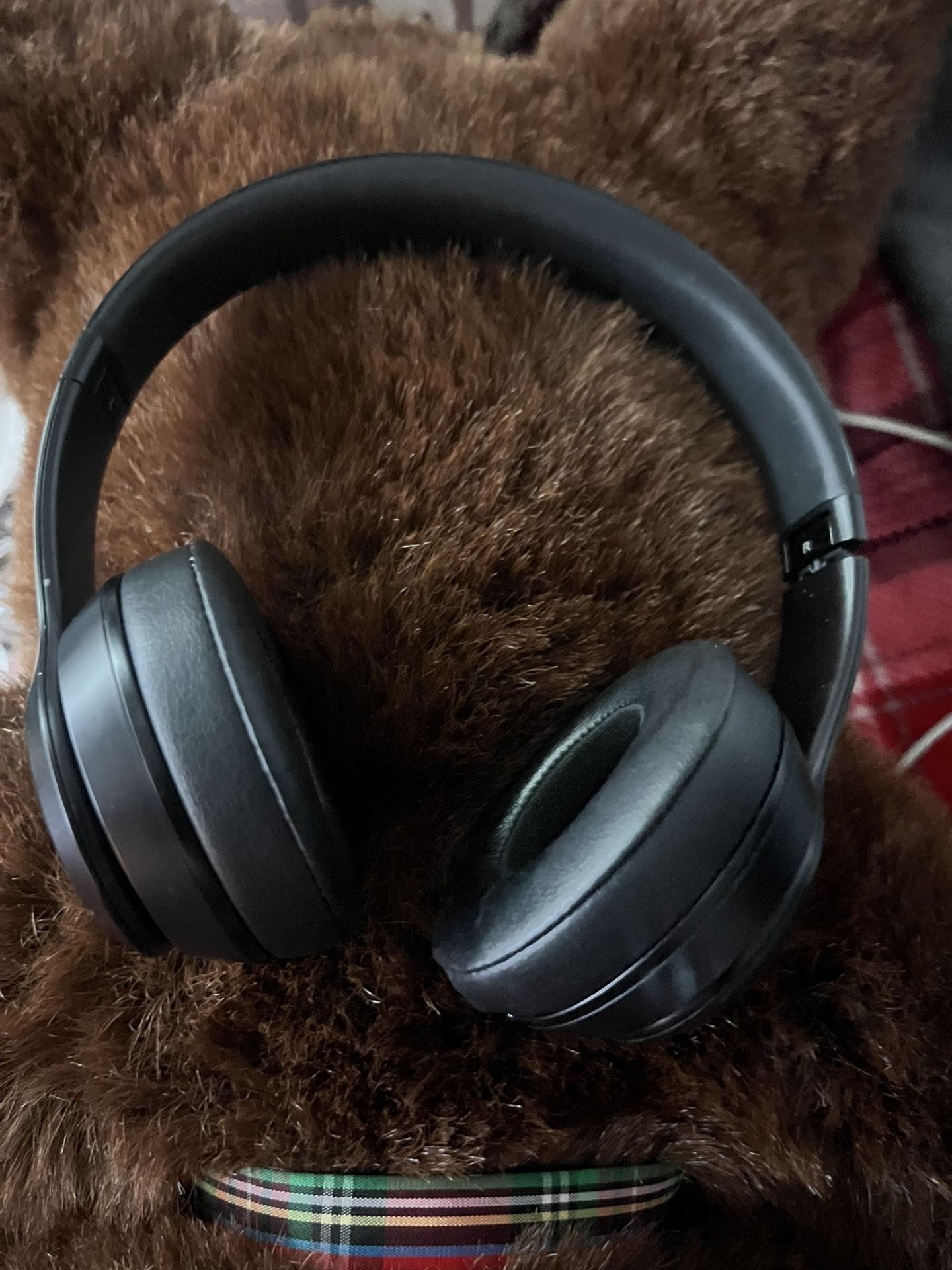 Beats by Dr. Dre Solo3 On Ear Wireless Headphones - Black