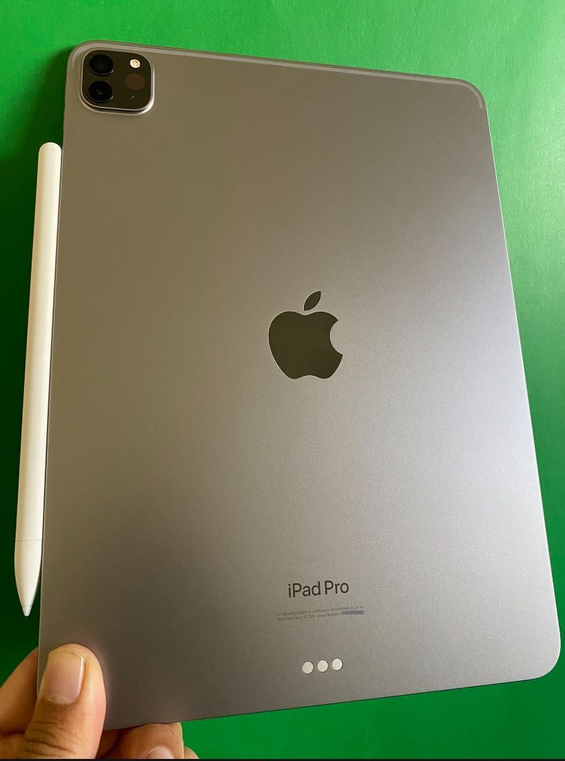 256GB Apple IPad Pro 11” 4th Generation (2022 Latest Model / M2