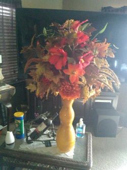 Flower vase