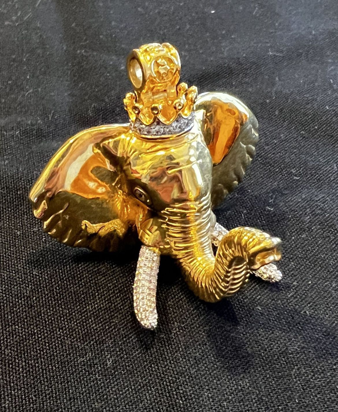 Gold Elephant Pendant 