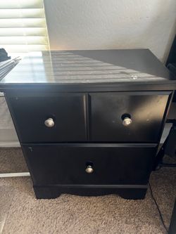 Night stand dresser