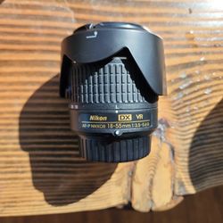 Nikon AF-P NIKKOR 18-55mm Lens