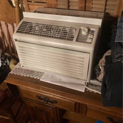 Window A/C Air Conditioning 