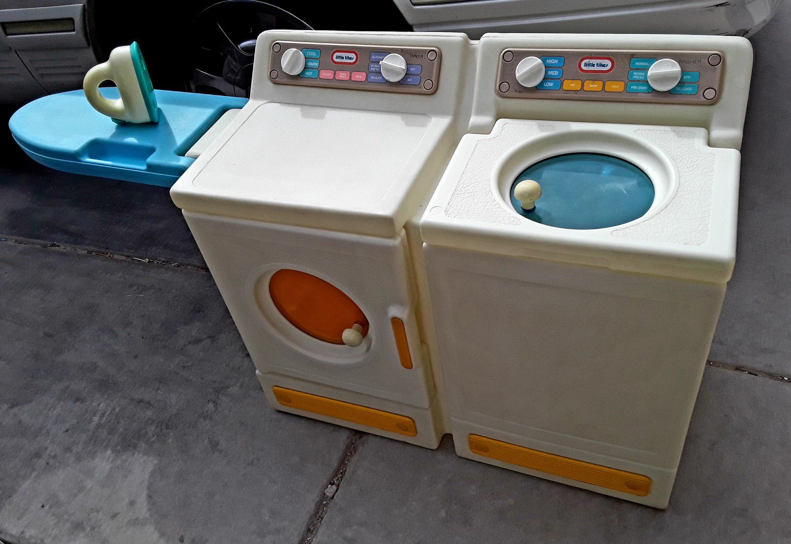 Vintage Little Tikes Washer and Dryer Set With Folding Ironing Board & Iron (EXCELLENT CONDITION)