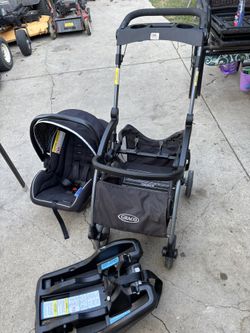  Graco Cart Set And Stroller 