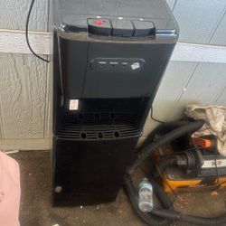 Electric Water Dispenser
