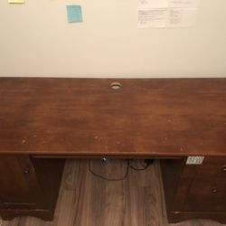 Nice Office Desk