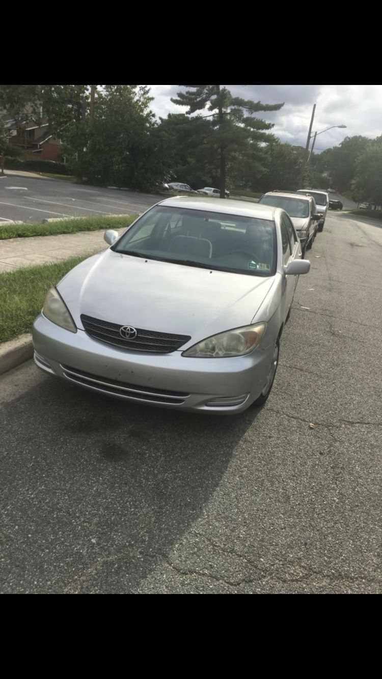 2004 Toyota Camry