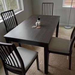 Ikea dining table with 4 chairs and extension leaf