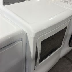GE Frontload Dryer Electric 