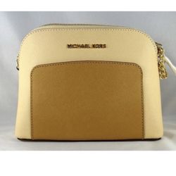 Michael Kors Jet Set Cindy Pocket Dome Nude Peanut Leather Crossbody