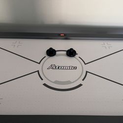 Air Hockey Table