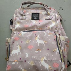 New Lequeen Baby Bag And Size 5 Diapers 