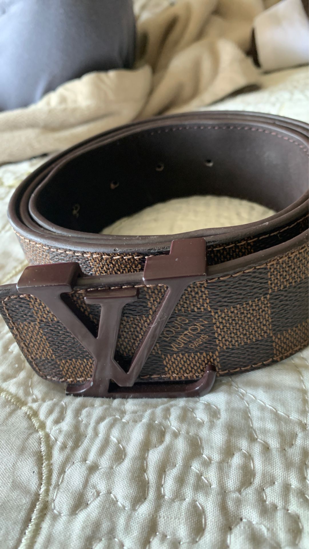 Louis Vuitton men’s belt Medium