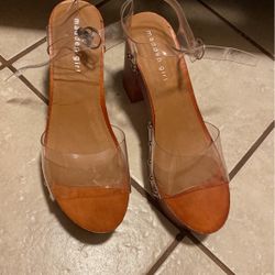 BROWN/CLEAR HIGH HEELS SIZE 9 IN WOMAN US