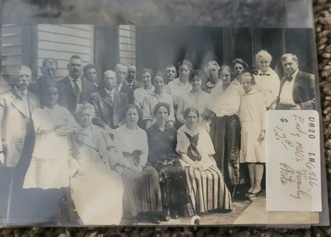 Early
Nineteen hundreds postcard