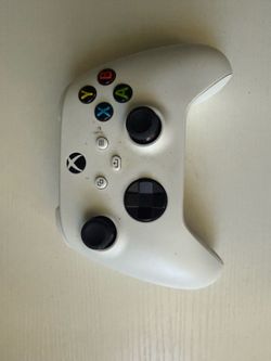 Xbox series controllers 1 each