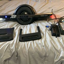 OneWheel XR With 33 Miles ! No Issues!
