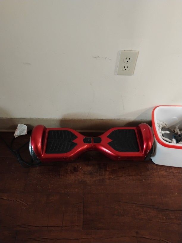 A Swagtron Hover Board
