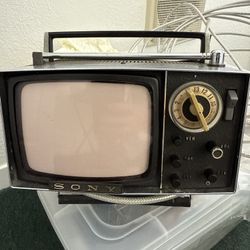 Sony Micro TVs, Vintage Sony Radios, Compaq Portable Computer, Bose, Marshal