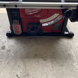 Milwaukee Table Saw