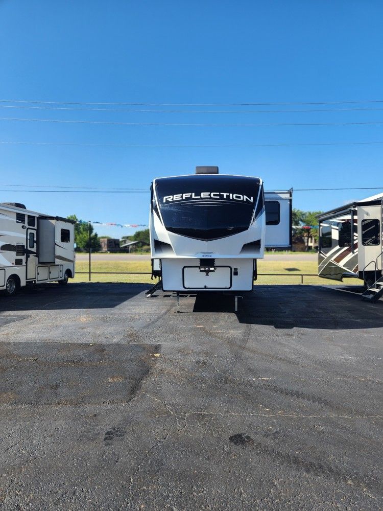 2021 Grand Design Reflection