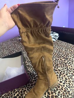 Woman boots