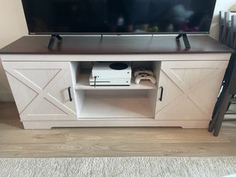 Farm Style Tv Stand