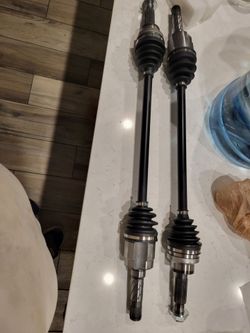 2013-----2019 Ford escape/ Lincoln MKC rear CV axles part. #NCV11168