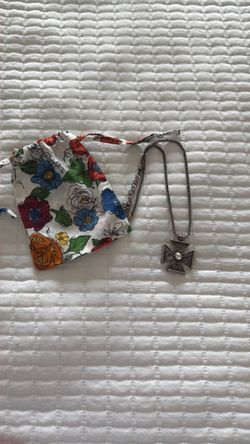 Brighton collection necklace  (Read info )