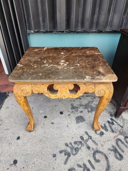 Beautiful Vintage Brown Marble & Carved Wood Clawfoot Table