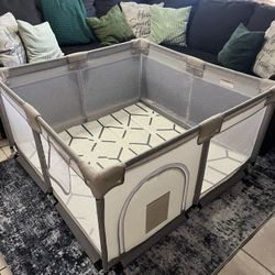 4x4 Baby Playpen with Foldable Mat
