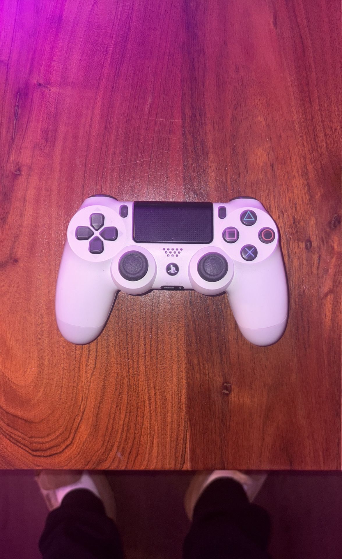 PS4 Controller