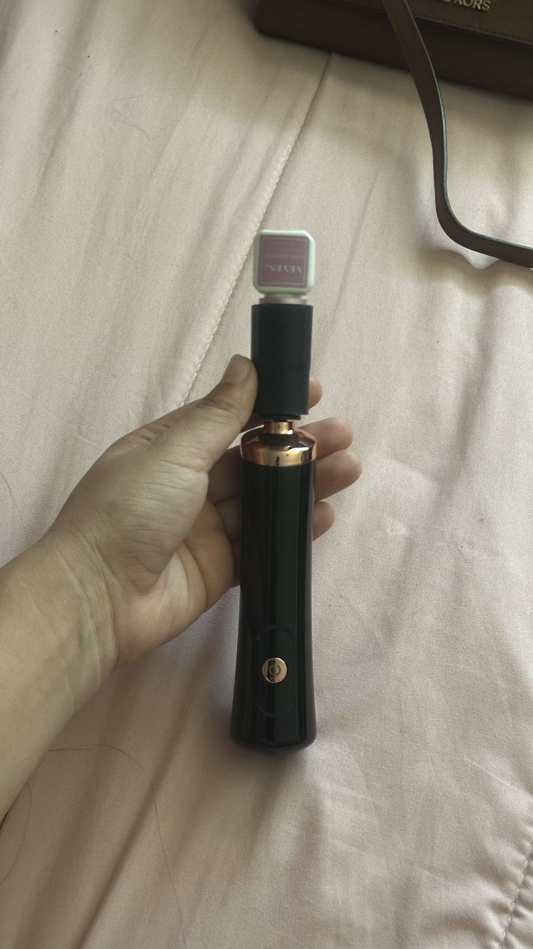 Portable Eyelash Glue Shaker