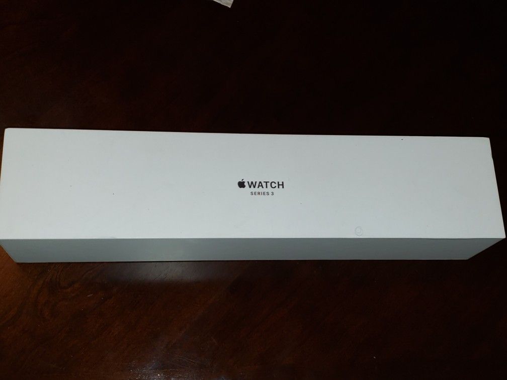 Used series 3 42mm apple watch still fairly looks great for used