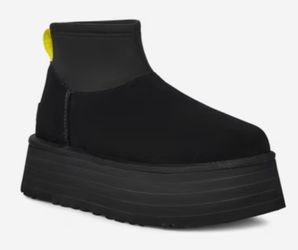 UGG Classic Mini Dipper Platform Bootie