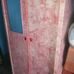 Metal With MIRROR CLOSET