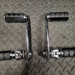 Retractable Passenger Pegs  For Harley Davidson