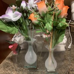 Clear And Frosted Flower Vase