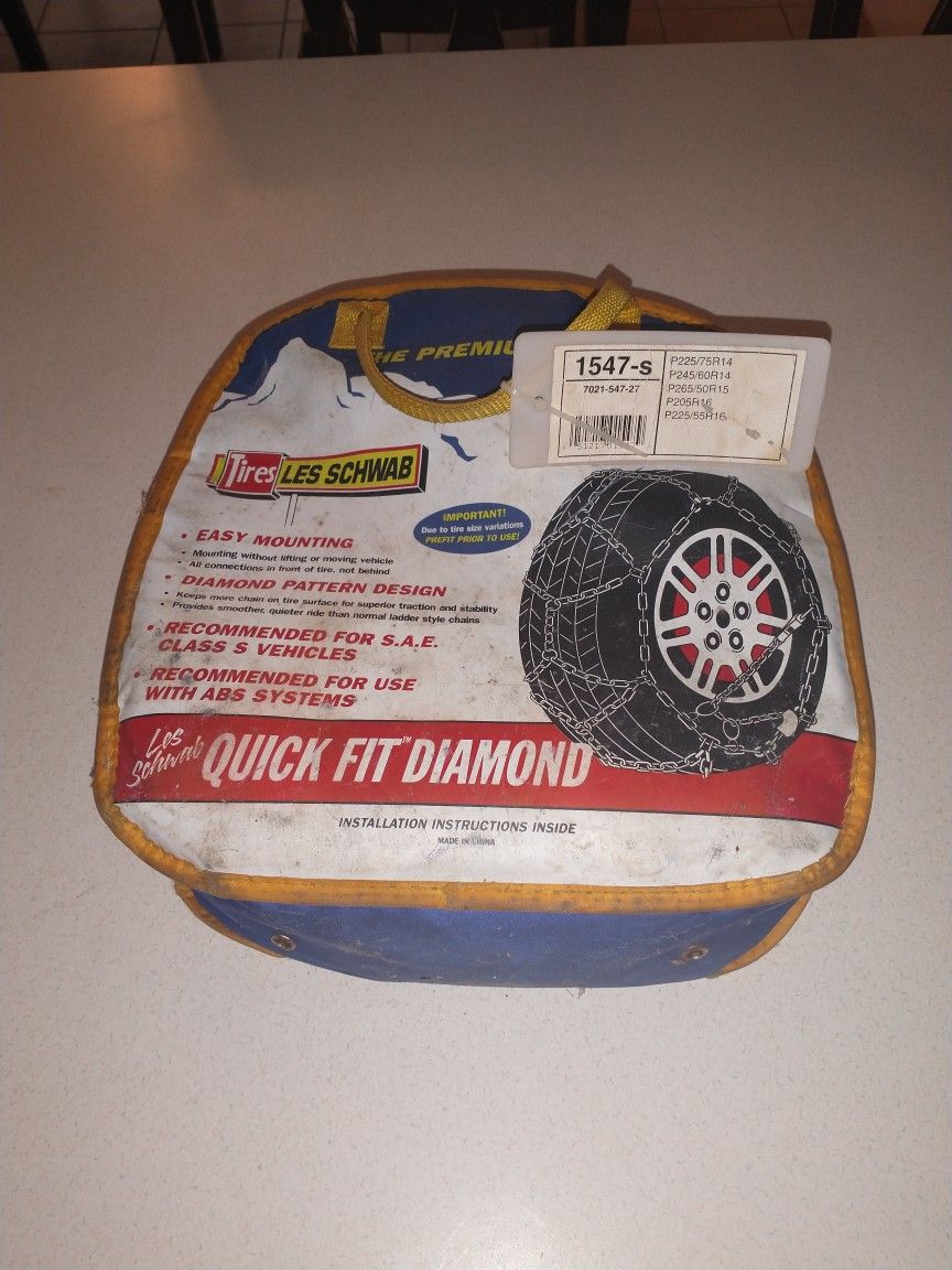 Les Schwab Quick Fit Diamond Tire Chains Stock #1547-s, One Pair