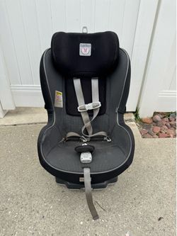 Peg perego car seat