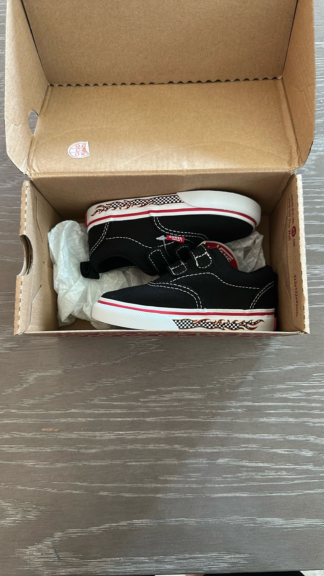 Brand New Toddler Vans Size 6