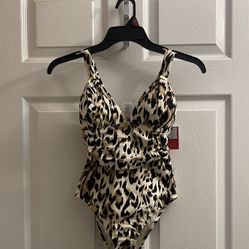 Brand New Sofia Vergara Leopard Print Bathing suit Size XS Juniors