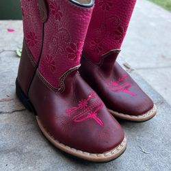 pink girl boots 