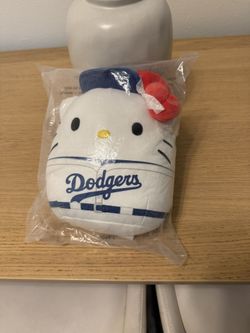 Dodgers Hello Kitty Plush Squishmallow