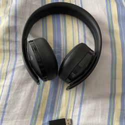Playstation gold headset 